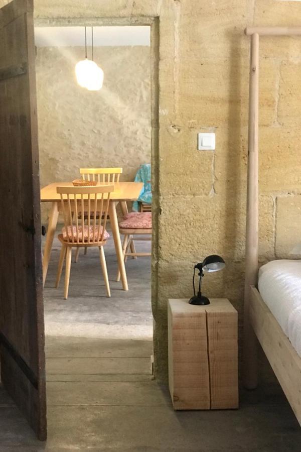 Bed and Breakfast DameChouette Pujols  Exterior foto