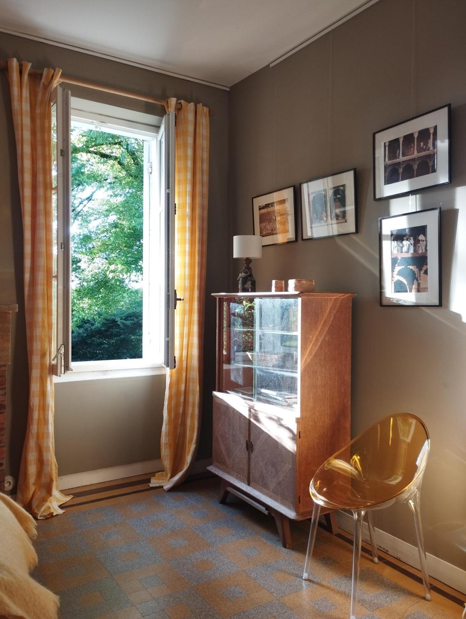 Bed and Breakfast DameChouette Pujols  Exterior foto